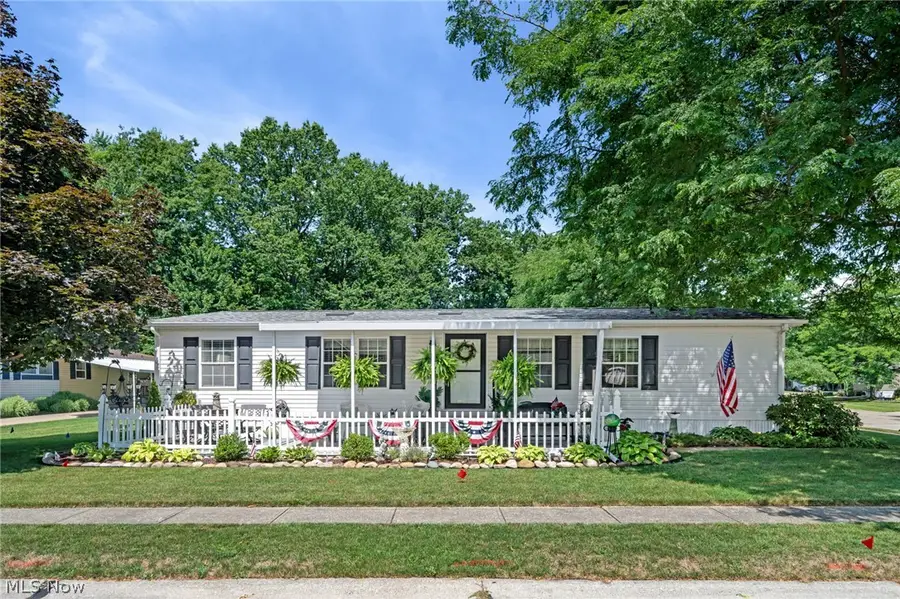 61 Periwinkle Drive, Olmsted, OH 44138 - #2