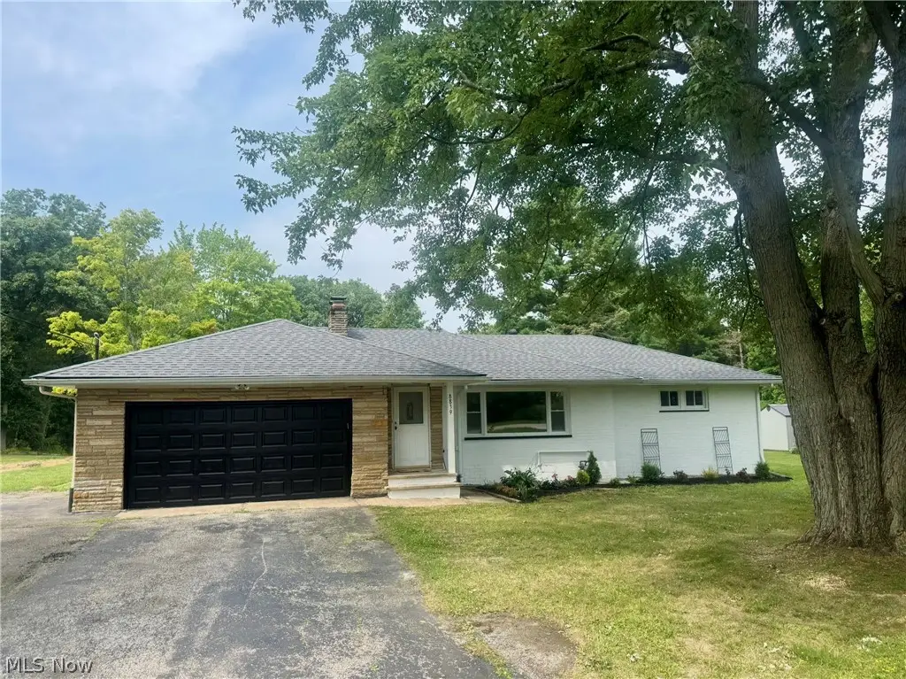 8839 Billings Road, Kirtland, OH 44094 - #1