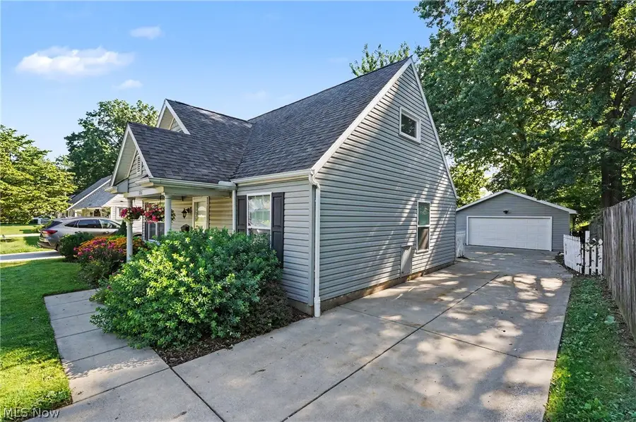 1881 Hanover Street, Cuyahoga Falls, OH 44221 - #2