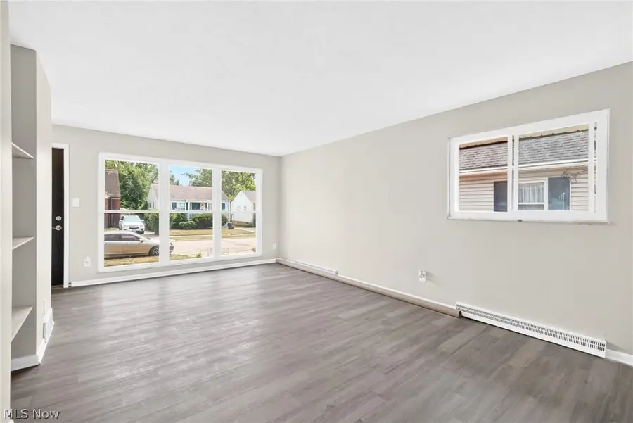 16313 Elberta Avenue, Cleveland, OH 44128 - #3
