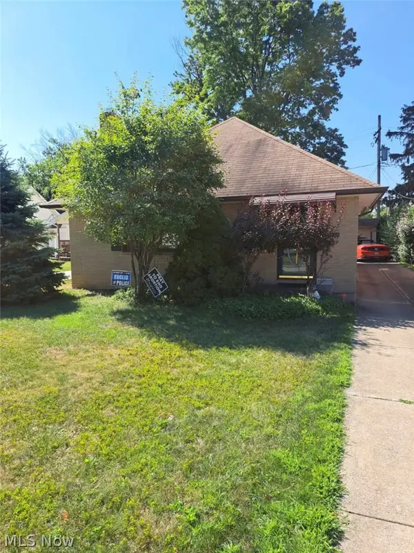 26250 Forestview Avenue, Euclid, OH 44132