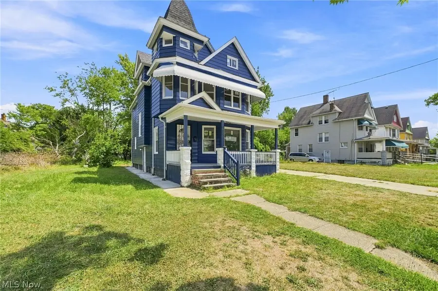 675 E 115, Cleveland, OH 44108 - #3