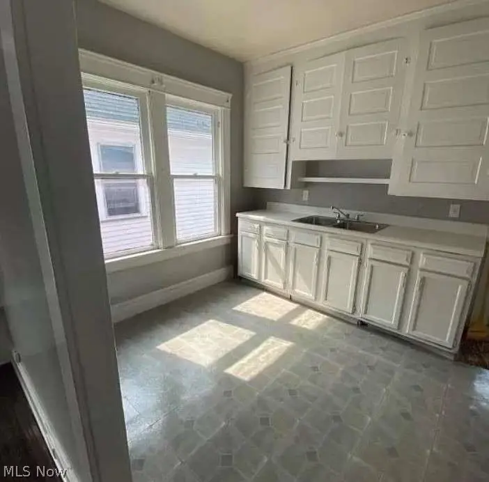 474 E 128th Street, Cleveland, OH 44108 - #3