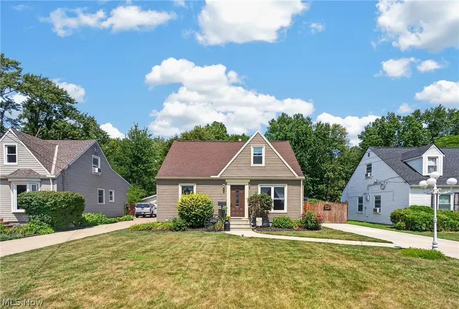 23888 Lucille Drive, North Olmsted, OH 44070 - #3