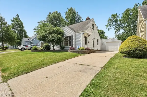 1666 Thornapple Avenue, Akron, OH 44301