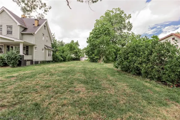 3332 E 121st Street, Cleveland, OH 44120