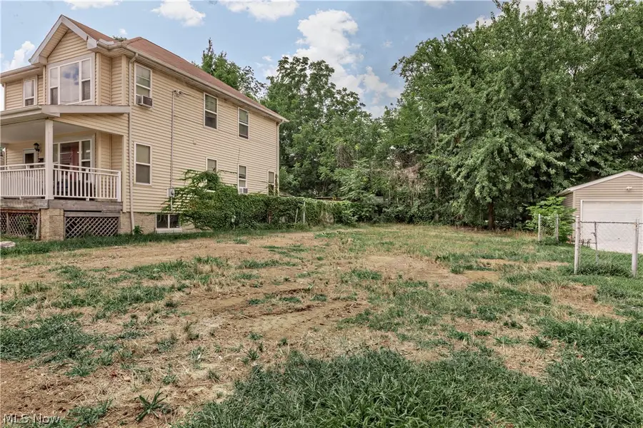 548 E 118th Street, Cleveland, OH 44108 - #2