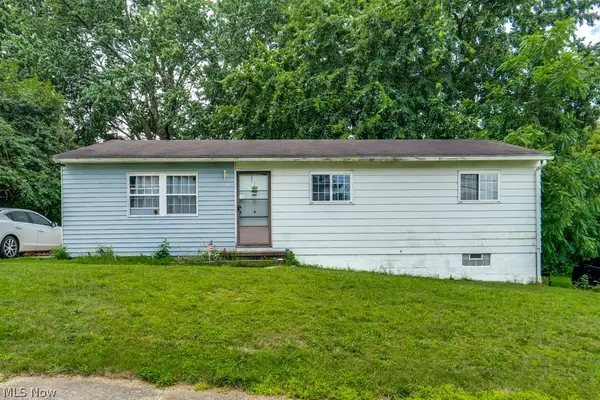 700 Belden Avenue, Akron, OH 44310