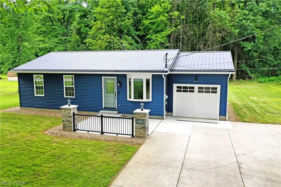 4903 Maple Street, Vienna, OH 44473 - #2