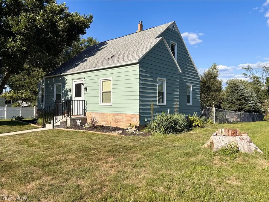 300 Harding Sw Avenue, Massillon, OH 44646 - #3