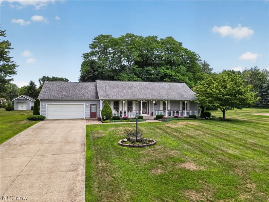 7380 Fieldstone Avenue, Conneaut, OH 44030 - #2