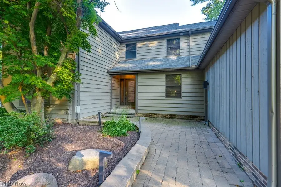 8458 Barbara Drive, Mentor, OH 44060 - #3