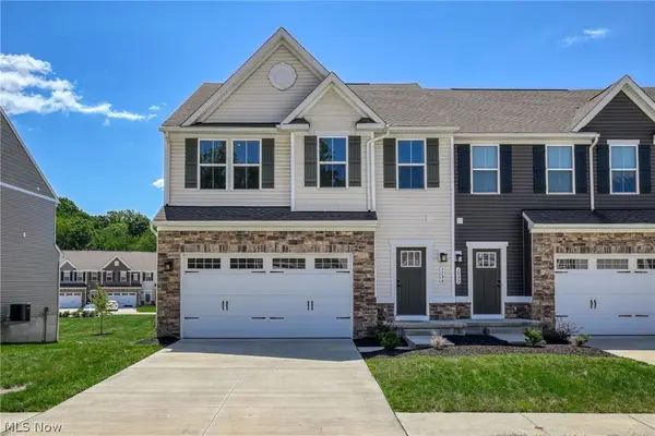 1534 Spruce Hill Drive, Stow, OH 44224