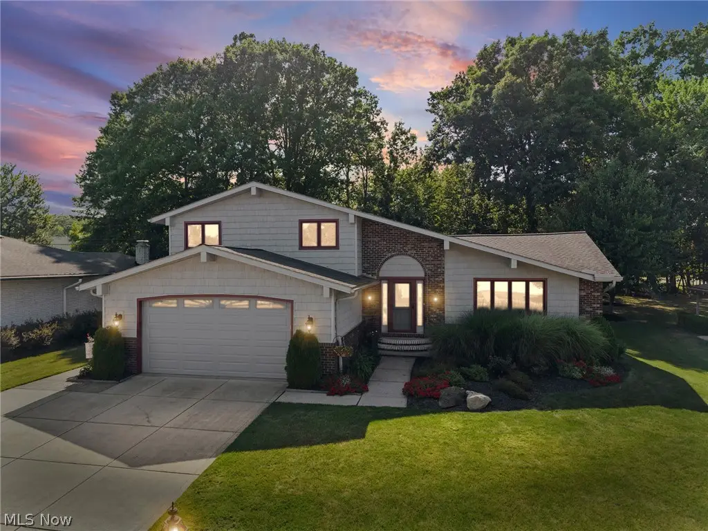 7288 Rita Drive, Independence, OH 44131 - #1
