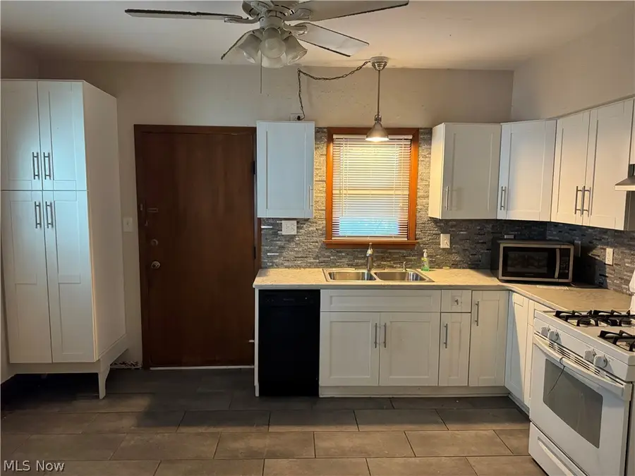 2078 Murray Hill Road, Cleveland, OH 44106 - #3