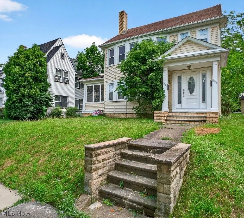 3435 Ashby Road, Shaker Heights, OH 44120 - #1