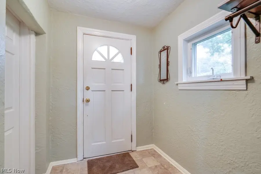 4033 State Road, Akron, OH 44319 - #3