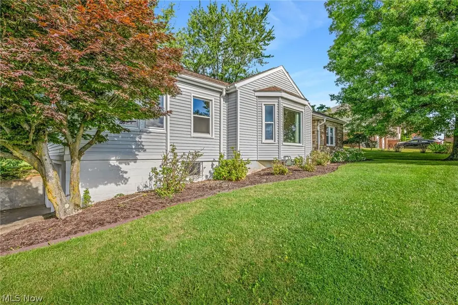 217 Harbel Drive, Saint Clairsville, OH 43950 - #2