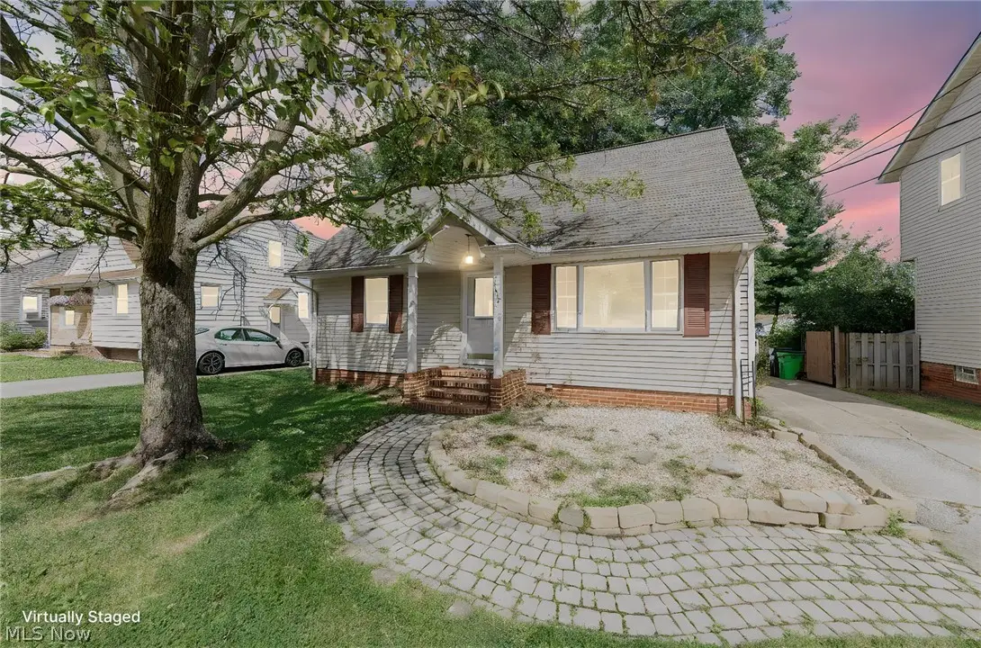 112 Arlington Circle, Wickliffe, OH 44092 - #1