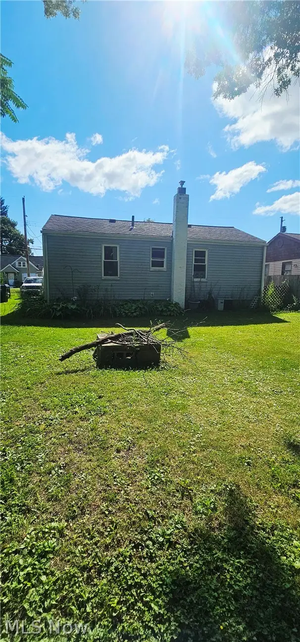 2626 Archwood Place, Cuyahoga Falls, OH 44221 - #3