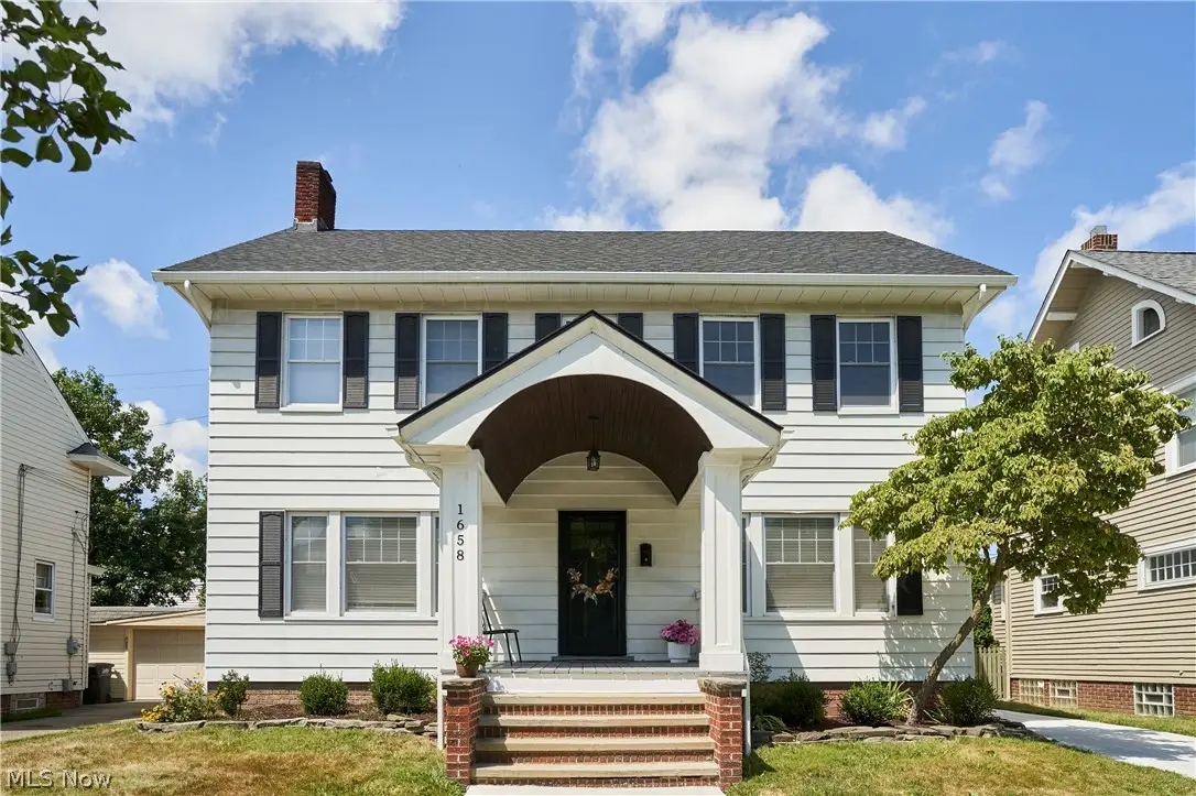 1658 Saint Charles Avenue, Lakewood, OH 44107 - #1
