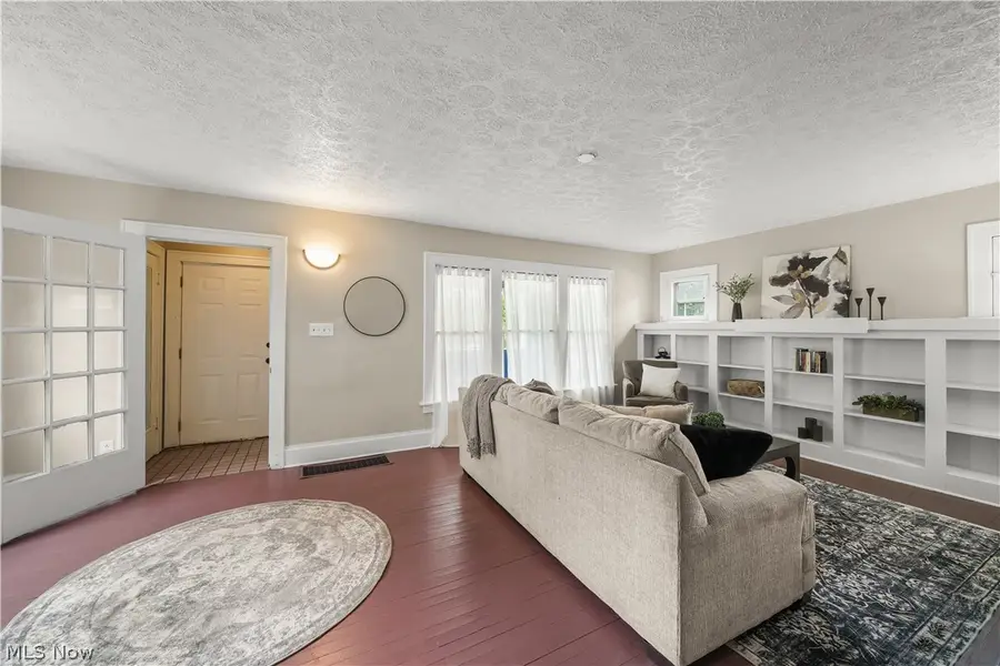 114 Linden Street, Kent, OH 44240 - #3