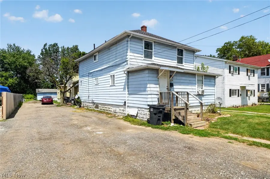 176 Stage Avenue, Painesville, OH 44077 - #2