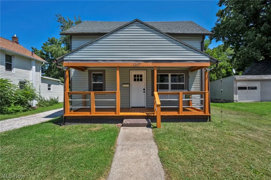 1007 Lake Avenue, Elyria, OH 44035 - #1
