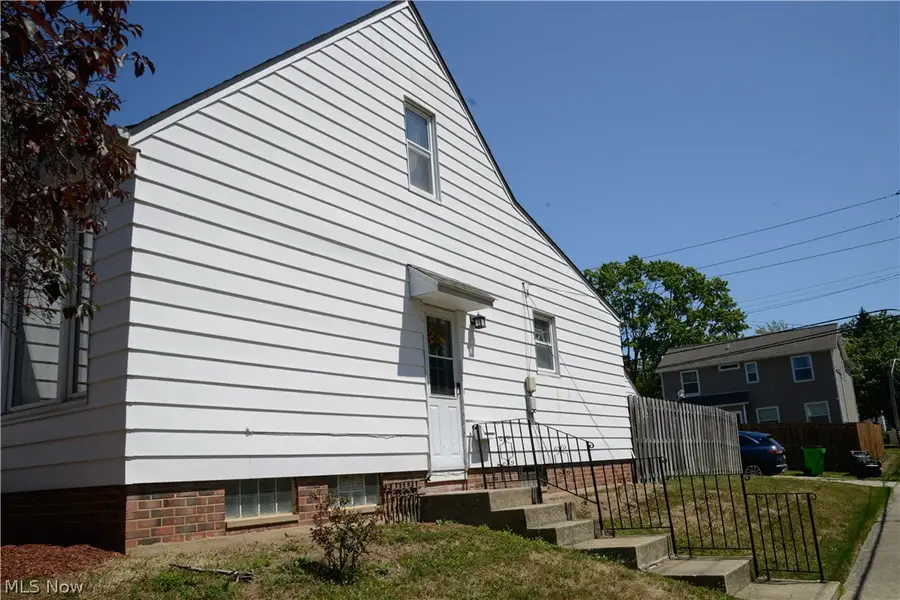 1081 Argonne Road, South Euclid, OH 44121 - #2