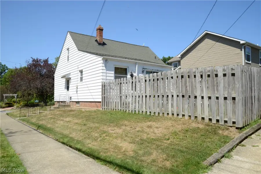 1081 Argonne Road, South Euclid, OH 44121 - #3