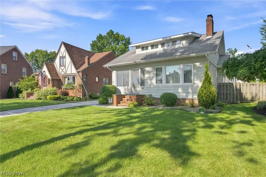 16208 Claire Avenue, Cleveland, OH 44111 - #3