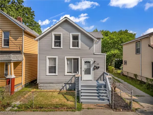 5810 Madison Avenue, Cleveland, OH 44102