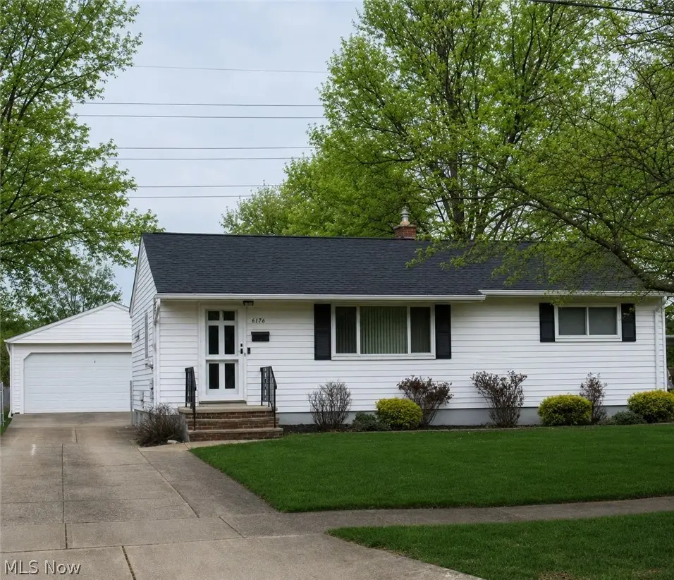 6176 Sylvia Drive, Brook Park, OH 44142 - #1