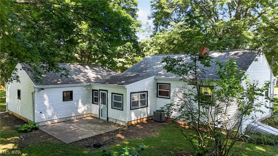 120 Coulter Street, Creston, OH 44217 - #2