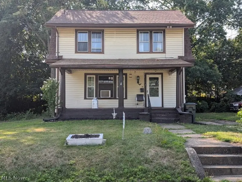223 Greenfield Sw Avenue, Canton, OH 44706 - #1