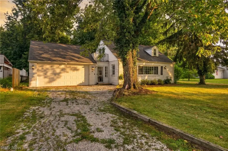 16 E Shore Boulevard, Eastlake, OH 44095 - #2