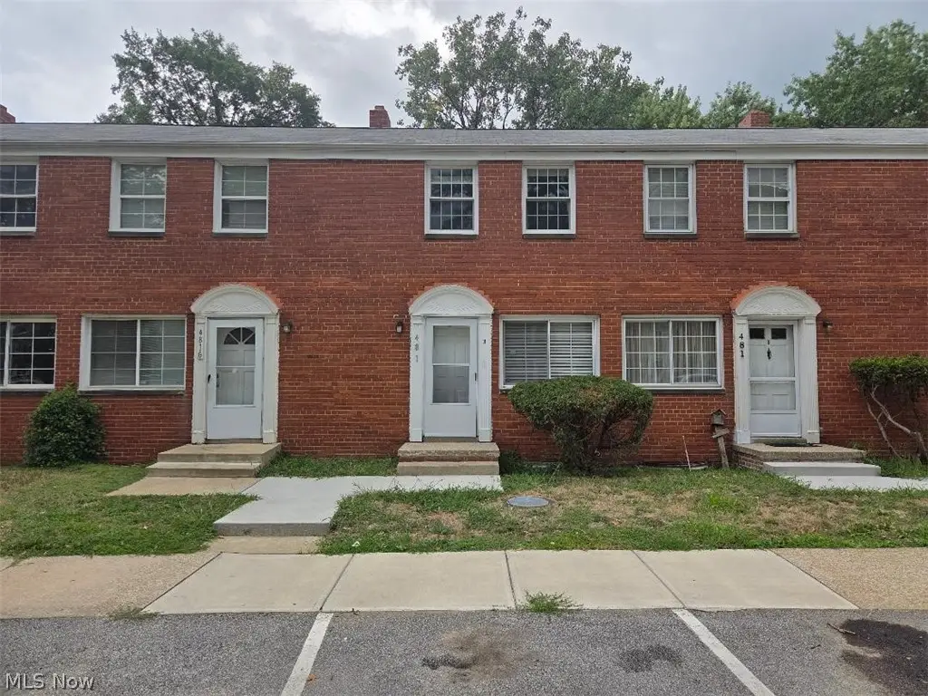 481 Kenwood Drive, Euclid, OH 44123 - #1
