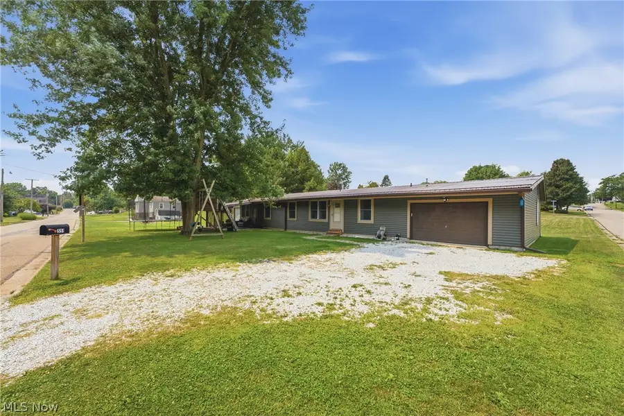 549 Mohican Ne Street, Brewster, OH 44613 - #2
