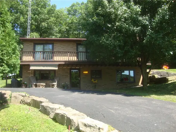 4285 Mineral City Zoar Ne Road, Mineral City, OH 44656