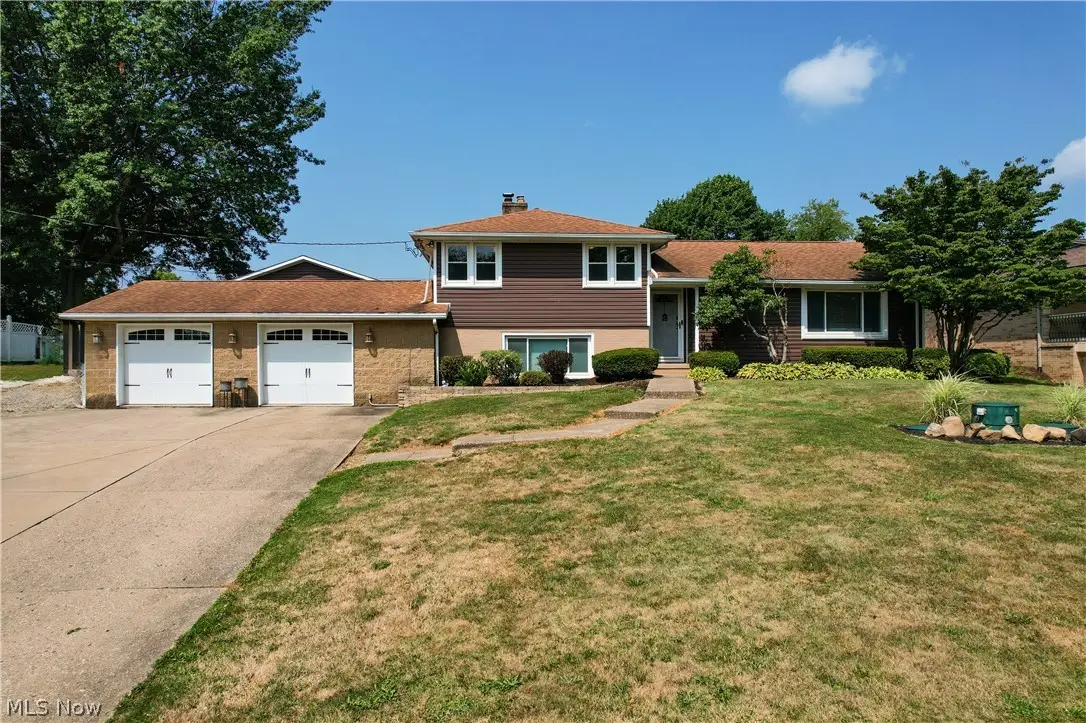 6203 Melody Ne Road, Canton, OH 44721 - #1