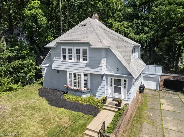 813 N Grant Street, Wooster, OH 44691