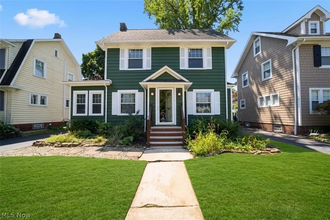 3000 Yorkshire Road, Cleveland Heights, OH 44118 - #1