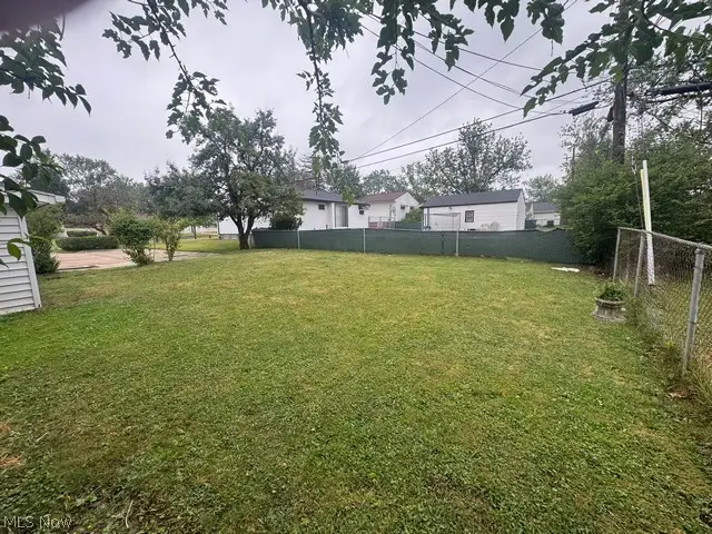 24051 Columbus Road, Bedford Heights, OH 44146 - #3