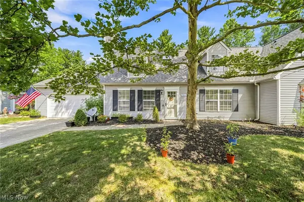 19644 Porters Lane, Strongsville, OH 44149