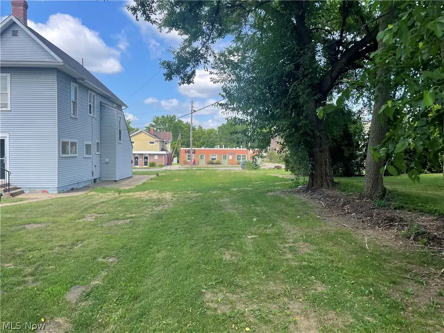 423 N Market Street, Wooster, OH 44691 - #2