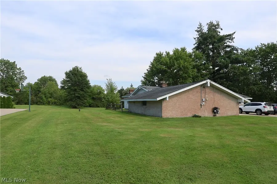 13845 Fox Hills Drive, Novelty, OH 44072 - #2