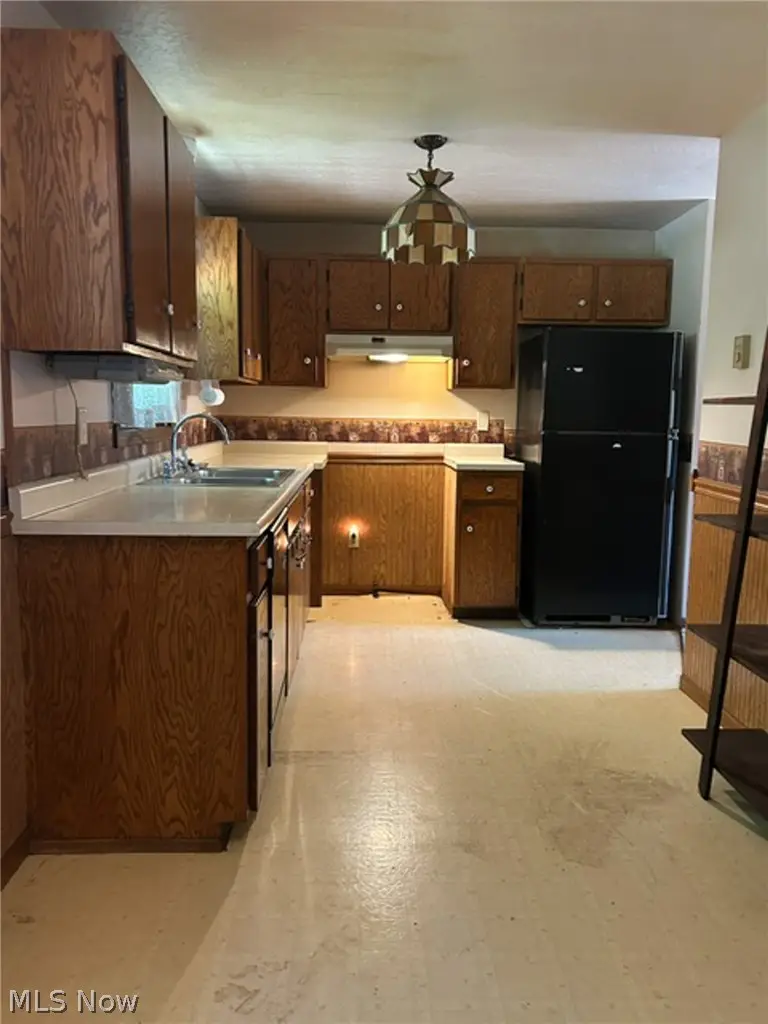 145 Jackson Street, Doylestown, OH 44230 - #3