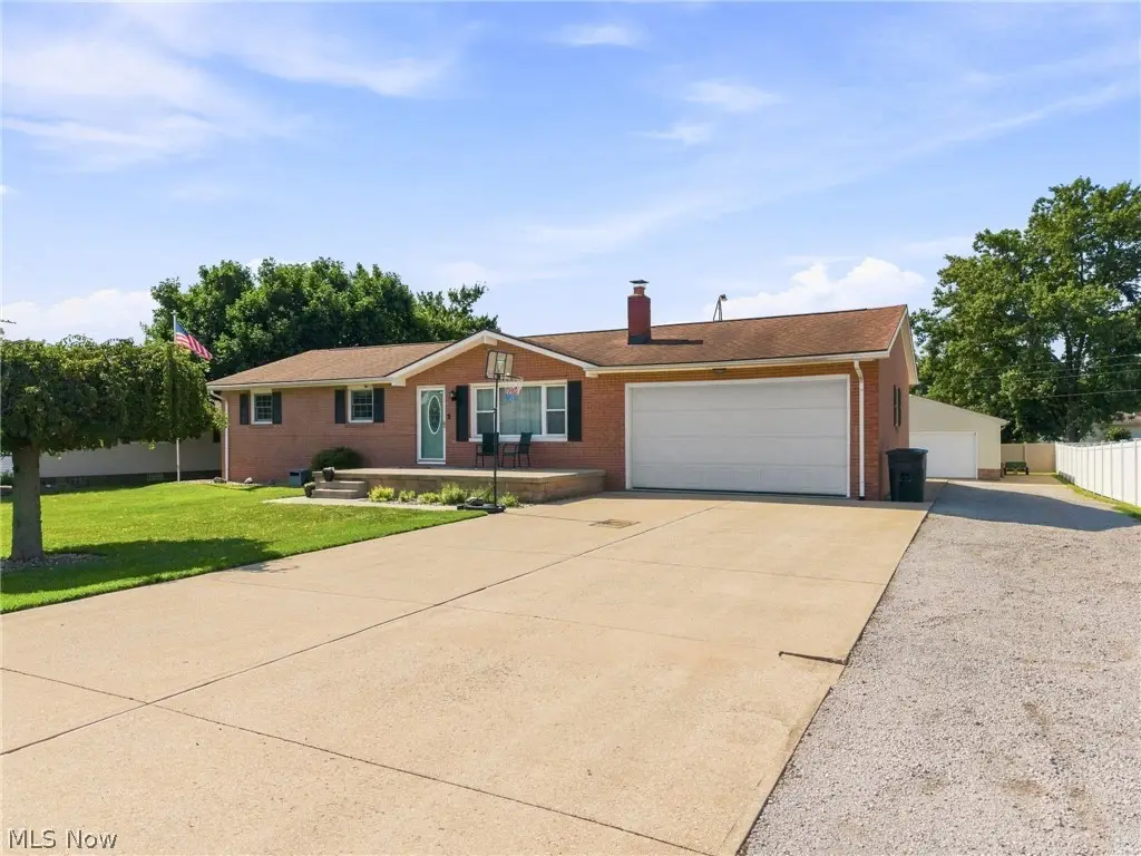 5570 Foxford Sw Street, Canton, OH 44706 - #1
