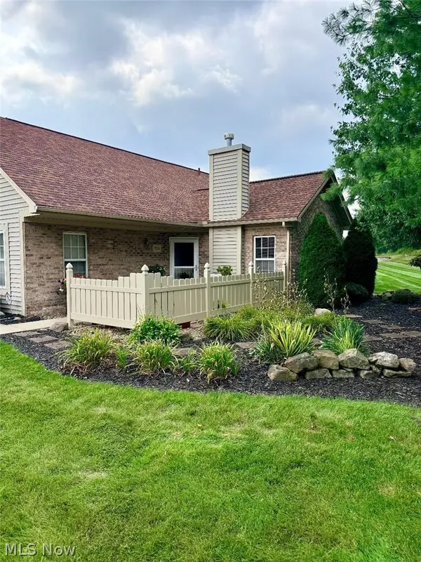 695 E Western Reserve Road #1504, Poland, OH 44514