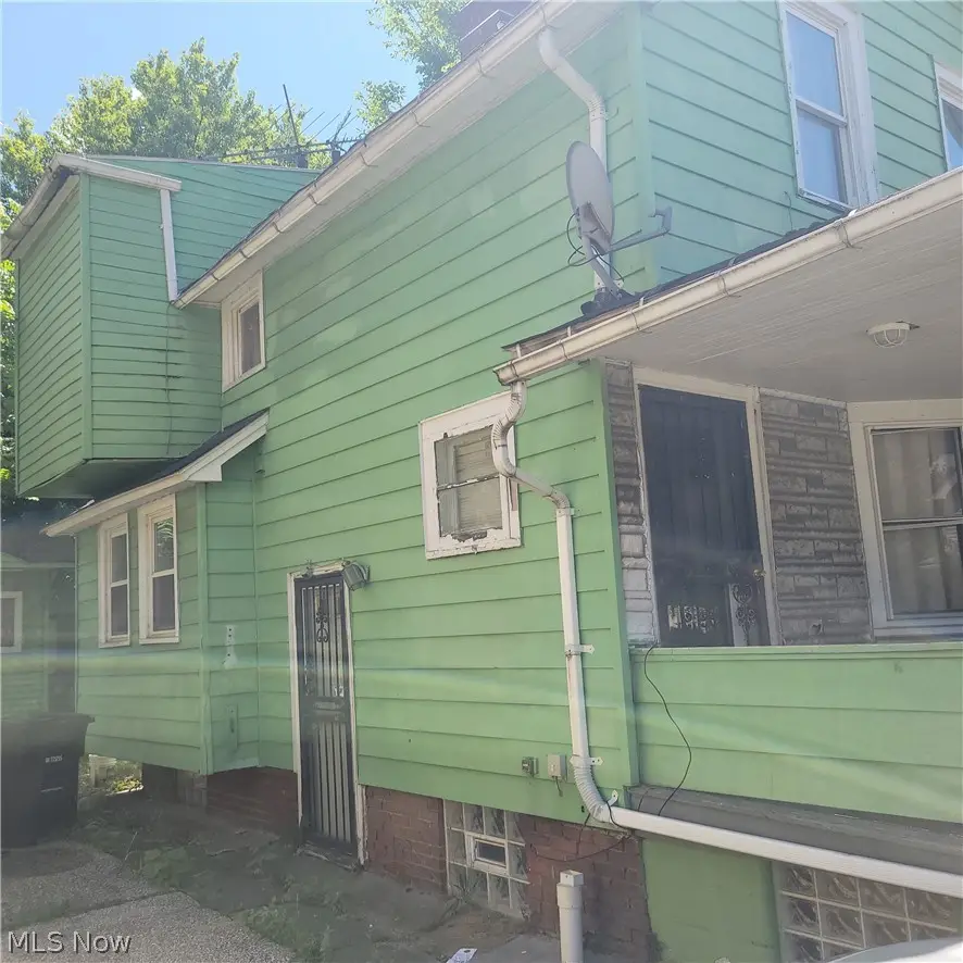 3641 E 104th Street, Cleveland, OH 44105 - #3